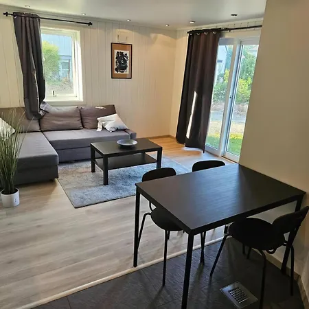50 Kvm Sokkel Leilighet Pa Manglerud Apartment Oslo