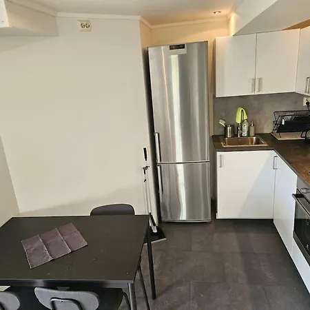 Appartement 50 Kvm Sokkel Leilighet Pa Manglerud *