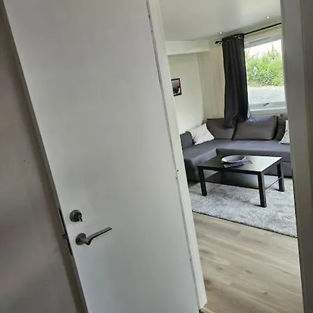 50 Kvm Sokkel Leilighet Pa Manglerud Apartment *